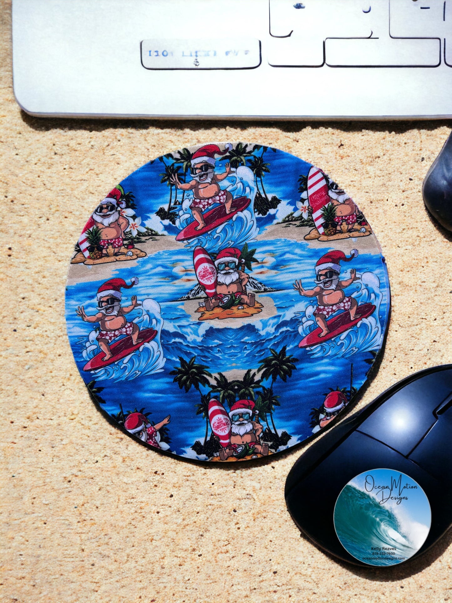 Beach Santa Mouse Pad (Round)